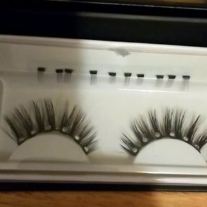 Tori Belle Sparkle Lashes